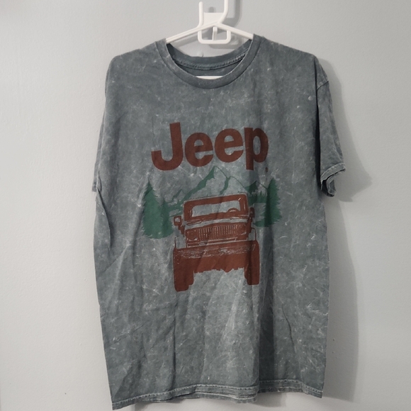 Jeep Men's Gray and Brown Graphic Tee - Picture 1 of 3
